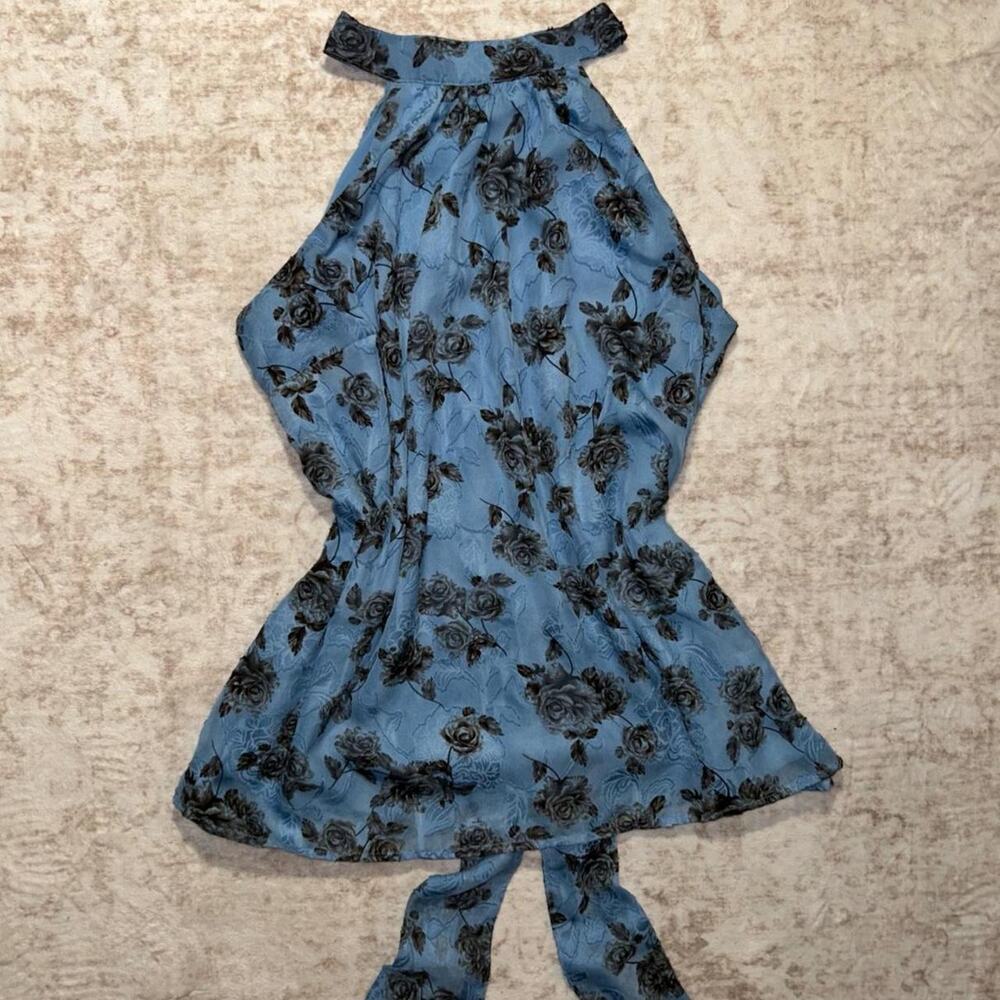 Torrid black floral print halter